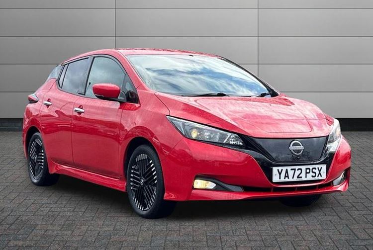 2023 LEAF 39KWH N CONNECTA HATCHBACK 5DR ELECTRIC AUTO 150 PS , 32,929 MILES,... photo