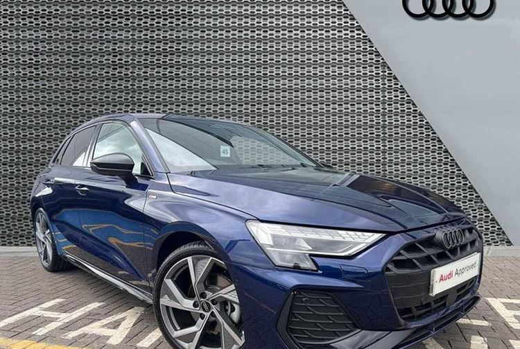 2025 A3 SPORTBACK BLACK EDITION TFSI 150 PS S TRONIC, 1,825 MILES, 2025 SALISBURY... photo